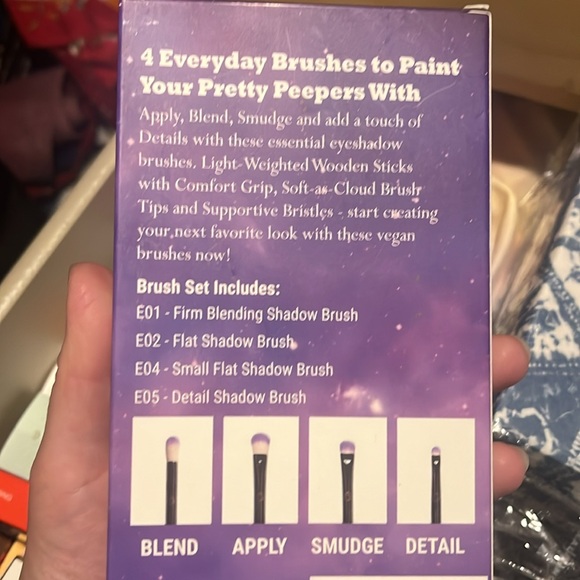 GAME BEAUTY Eyeshadow Brush Set - Picture 3 of 3